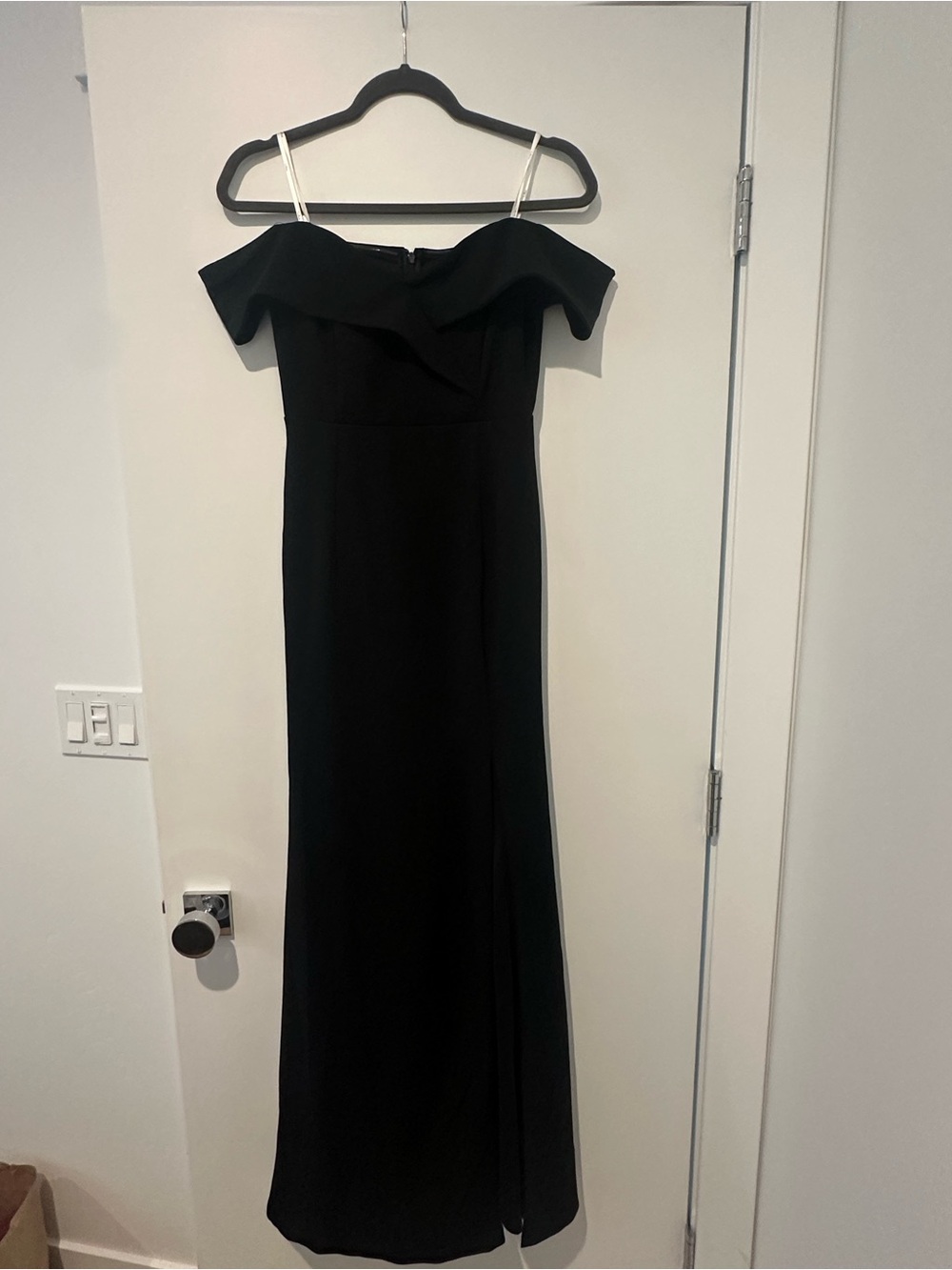 Lulu’s Off the Shoulder Black Formal Dress - Size S